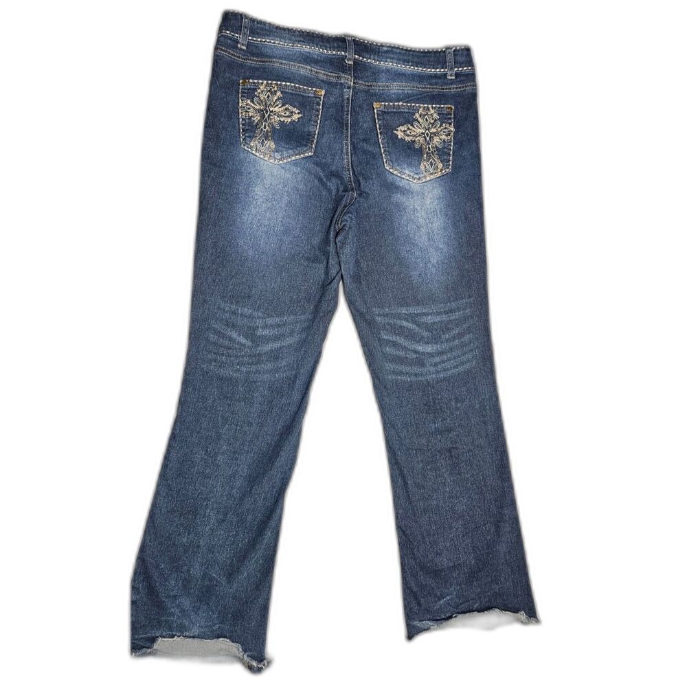Love & Karma Jeans Womens 15 Embroidered Cross Y2K Western - Picture 2 of 9